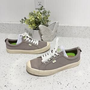 Cariuma OCA Low Mystic Grey Canvas Sneakers Size 8.5 KD